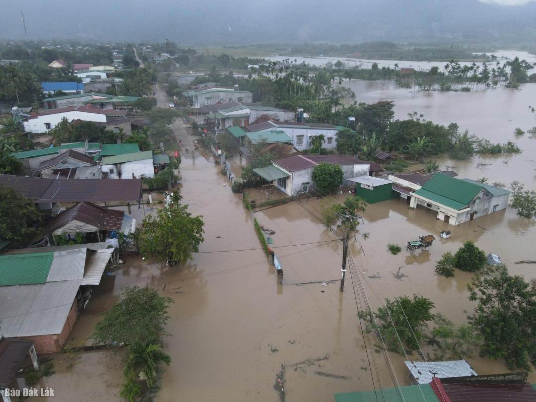 Công điện tập trung ứng phó và kịp thời khắc phục hậu quả mưa lũ và ngập lụt, sạt lở đất, lũ quét trên địa bàn tỉnh Đắk Lắk